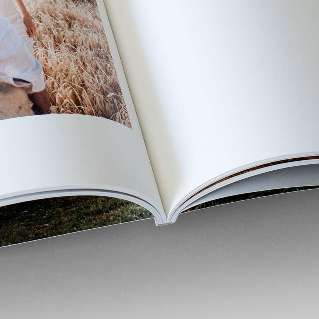 Close up of PUR bound magazine