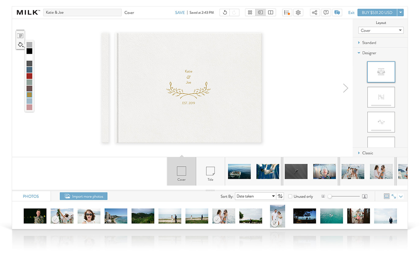 Exemplo do processo de design de um álbum de fotos em couro branco no estúdio de design MILK.